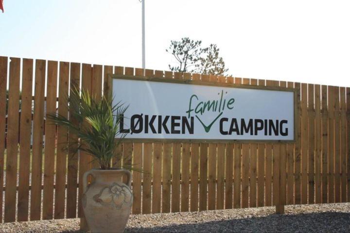 Lokken Family Camping & Guesthouse Exterior foto